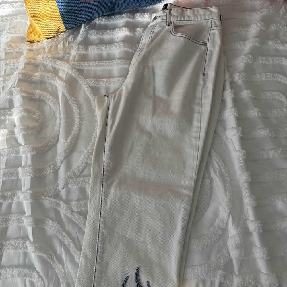 BDG White Pants with Denim Detailing - Picture 11 of 15